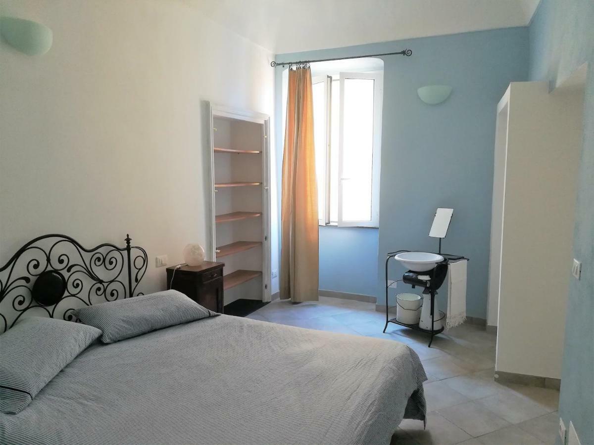 I Fiori Di Santo Stefano Apartment Santo Stefano al Mare Bagian luar foto
